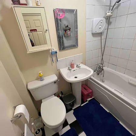 Cosy Single Private Near Dublin Airport * 索兹