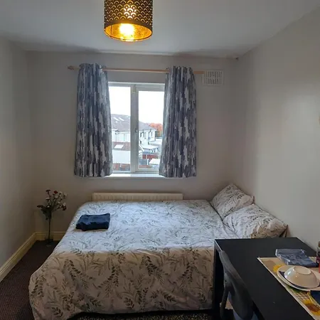 Cosy Double Private Near Dublin Airport Swords