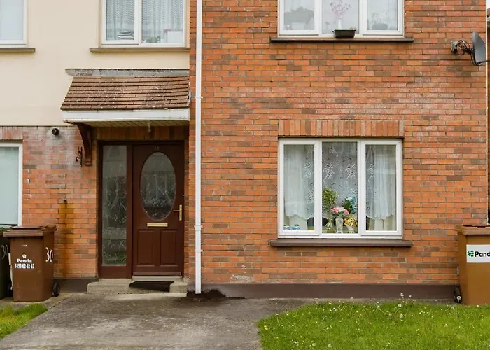 Cosy Double Private Near Dublin Airport Homestay szállás *